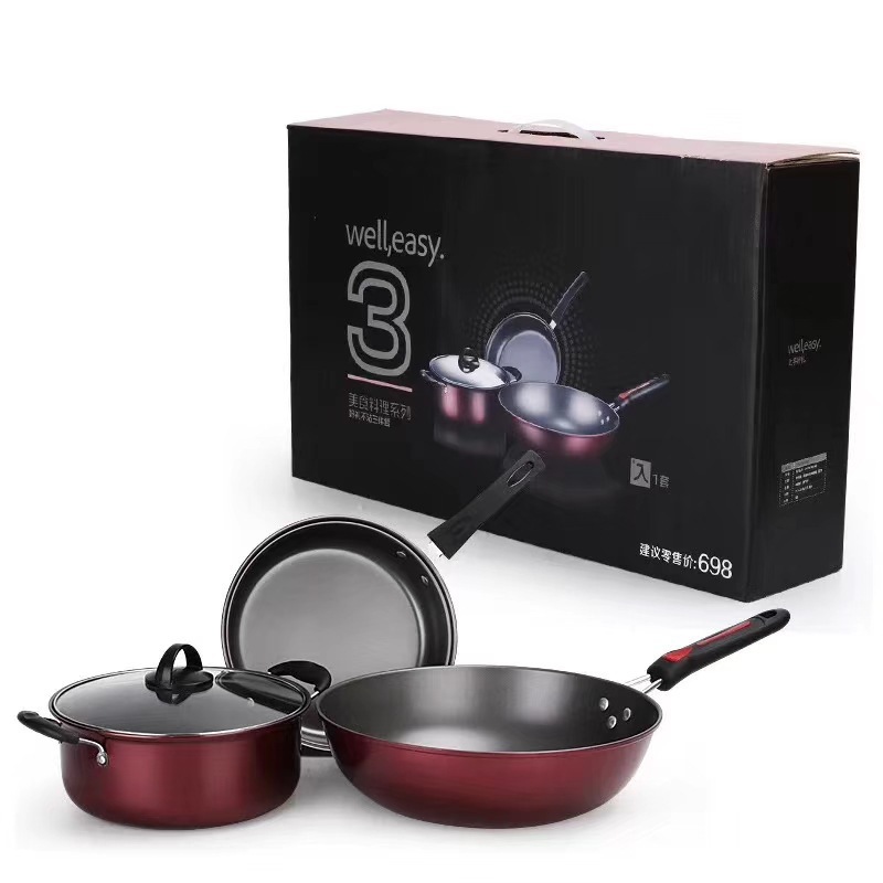 Fine Iron 3-Piece Cookware Set with Wok and Pans